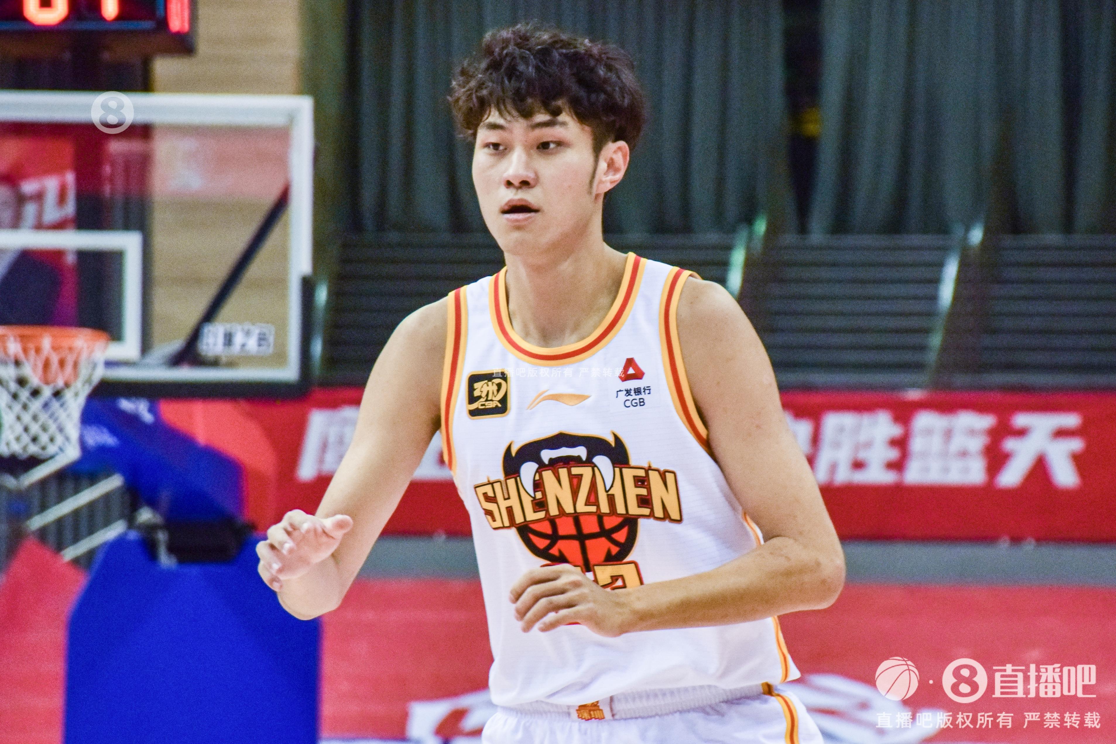 表現(xiàn)出色！王浩然14中7拿到20分3板6助2斷 正負(fù)值+30